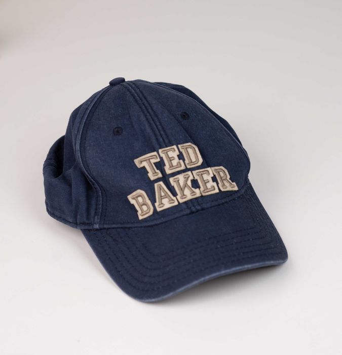 Стильна кепка Ted Baker