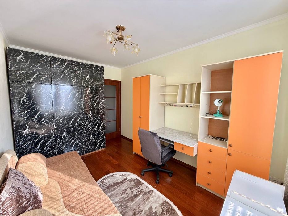 Здам 2-кімнатну квартиру на Скальда (Комарова)