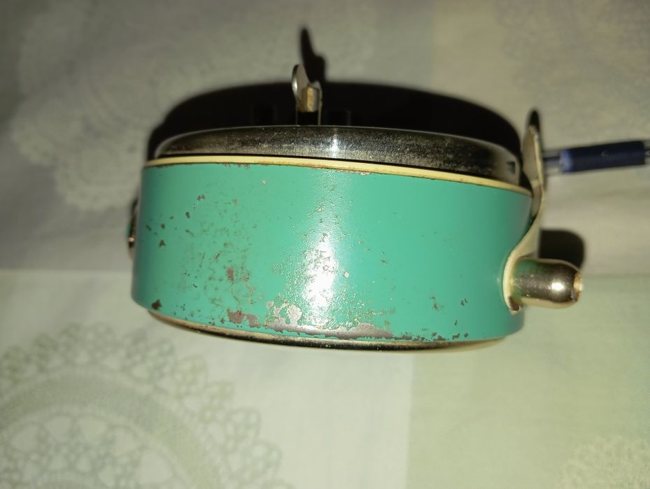 Будильник " Ростов" времён СССР