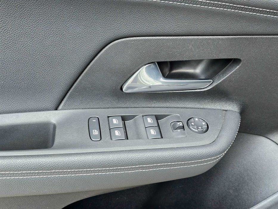 Opel Mokka 2023г.в. Электро, батарея 50кВт