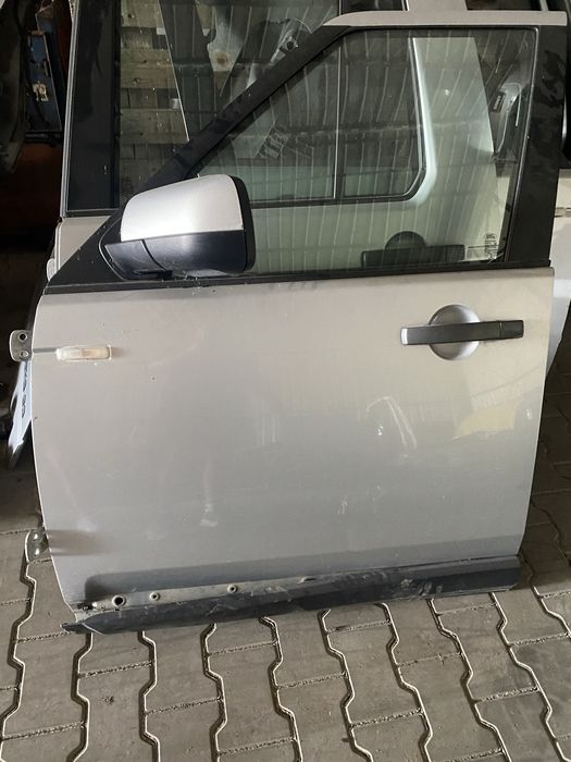 Drzwi lewe przod land rover discovery 4 3