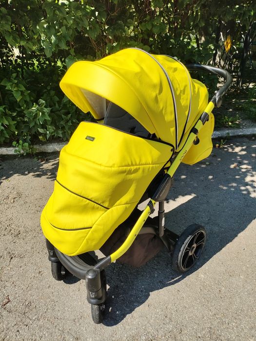 Коляска MiooBaby Zoom black edition 2 в 1