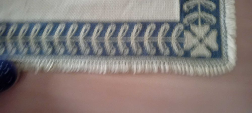 Tapete Arraiolos 1.50 x 1.80 - Feito à mão por encomenda