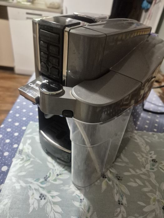 Sprzedam ekspres do kawy Tchibo Cafissimo LATTE (Saeco)