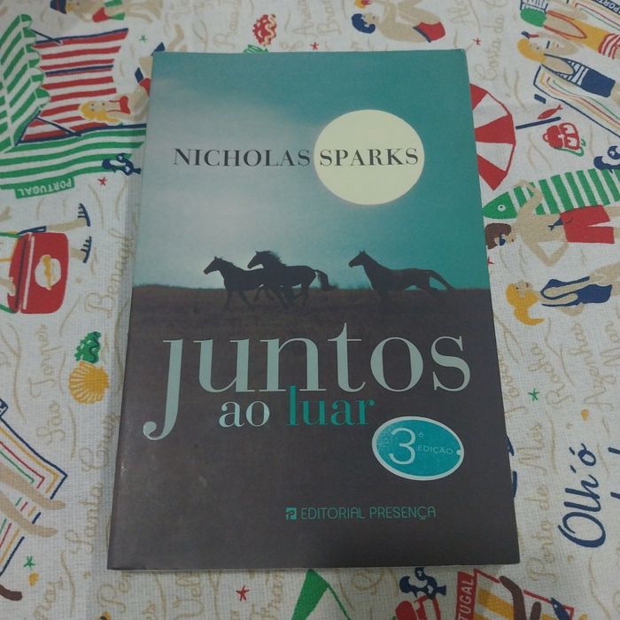 Juntos ao luar. Portes incluídos