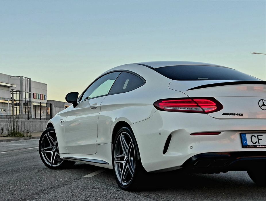 MERCEDES C63S COUPE 510 CV BI_TURBO V8 4.0