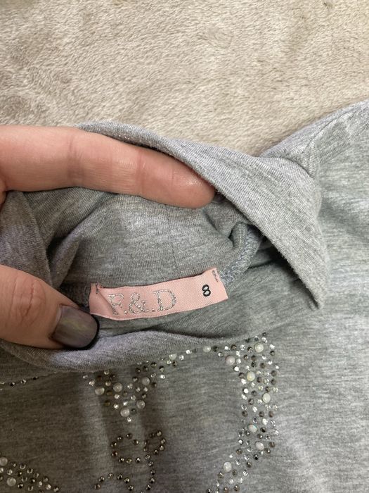 Віддам речі на дівчинку