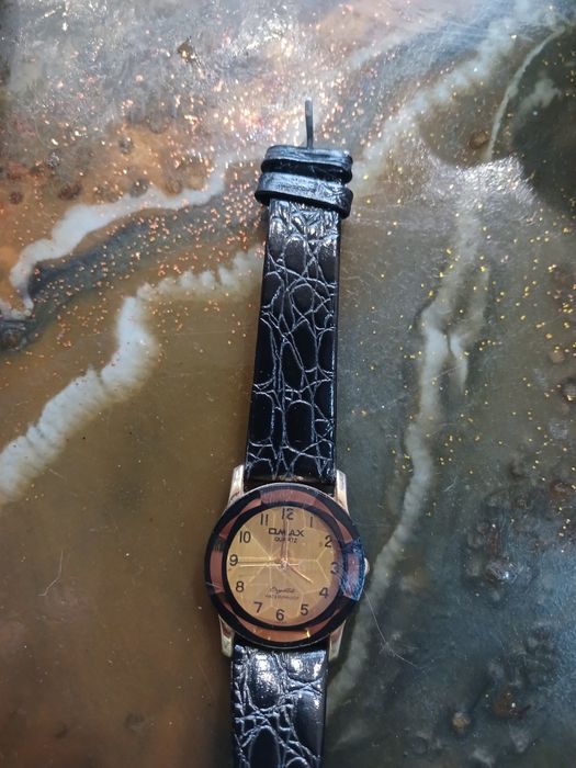 Винтажные часы Омакс