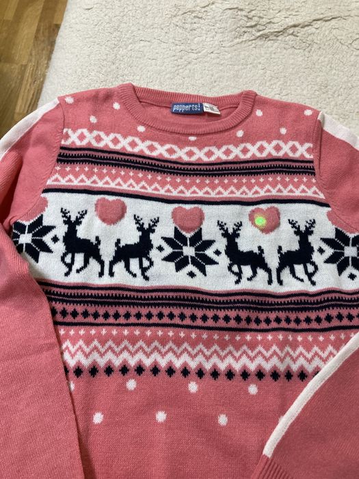 Camisola de menina em lã