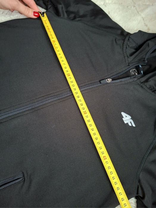 Bluza sportowa 4F, rozmiar 158