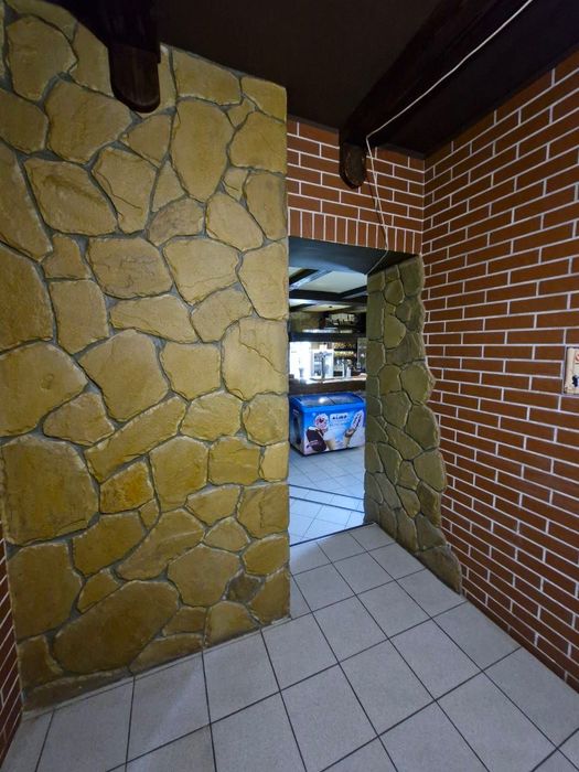 Приміщення по вул. Монастирська ( готовий бізнес)