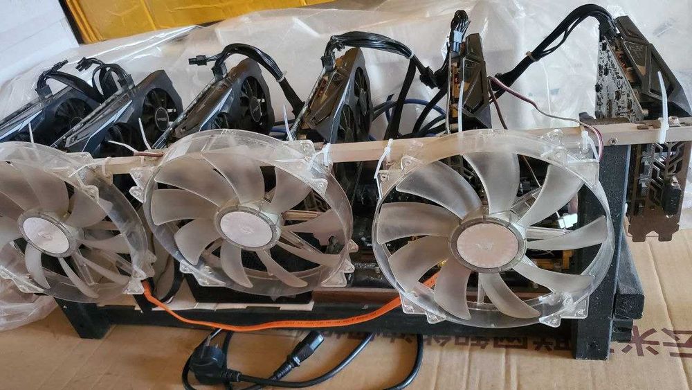 Майнинговая Ферма ASRock RX570 PhantomOC 8GB GDDR5 256bit 4шт  5порт