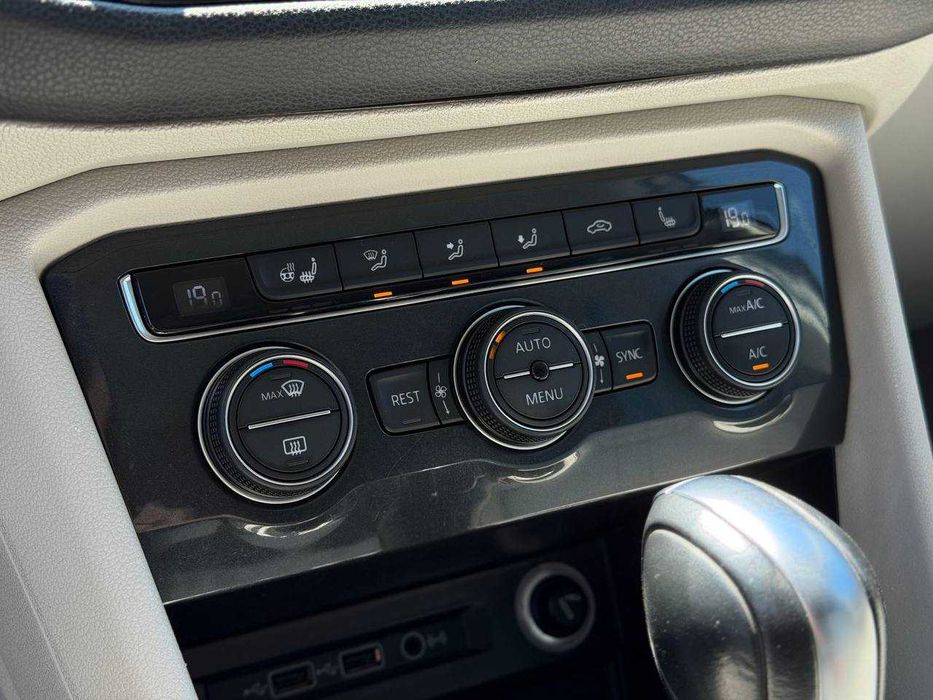 Volkswagen Tiguan 2020 VIN WVGZZZ5NZLW911695 фото оголошення 16 з 22