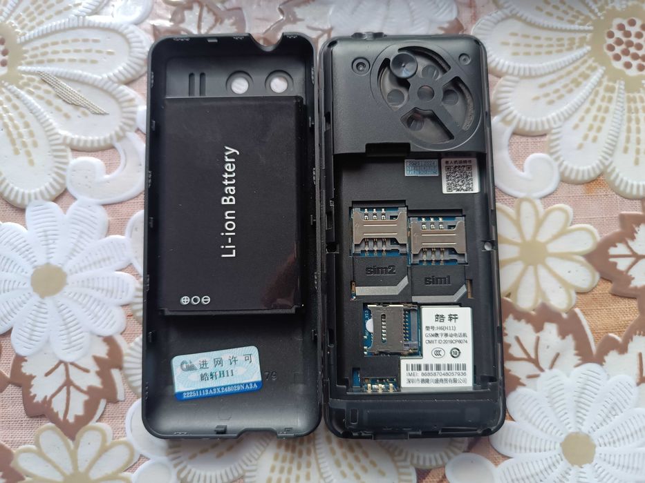 Новий Кнопковий мобільний телефон Hoswn i79 (H6) 2SIM чорний