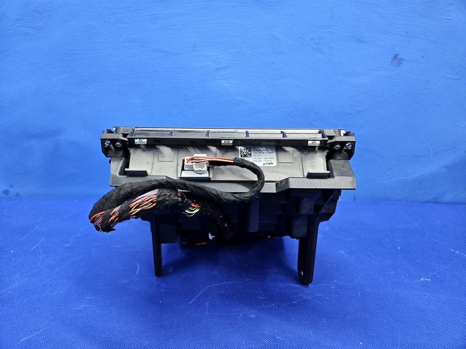 PANEL środkowy AUDI Q8 E-TRON mieszek wyświetlacz drive select mmi