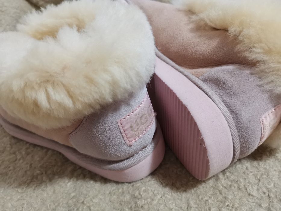 Papucie UGG 39 cudny pudrowy róż