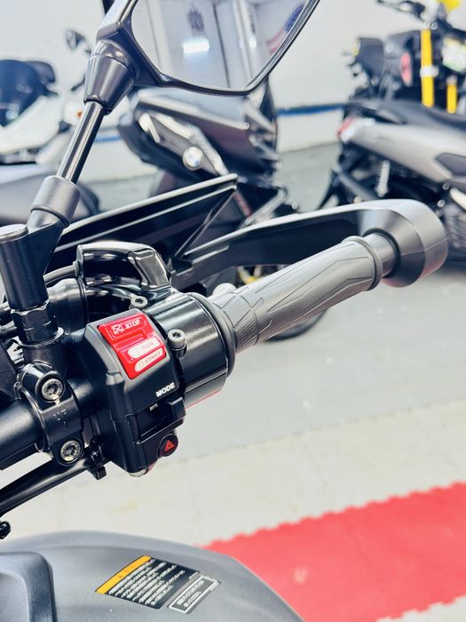 Мотоцикл Yamaha MT-09 Tracer в оригіналі тільки з Японії