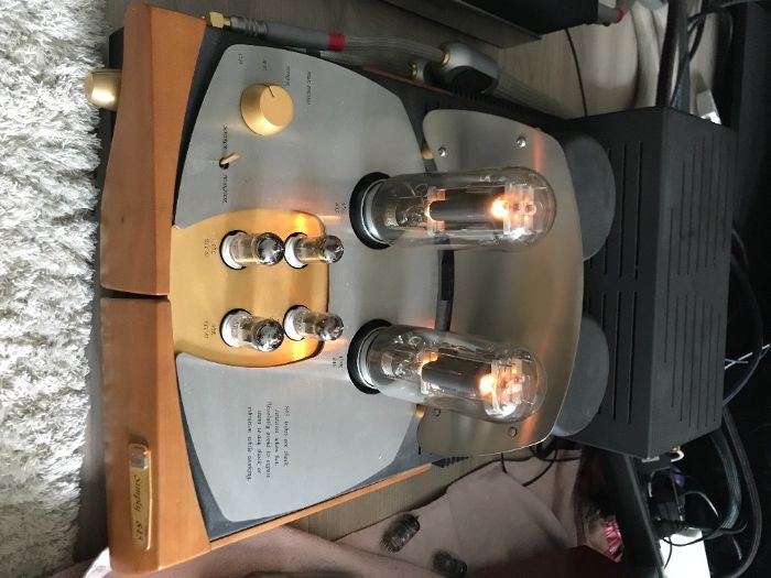 Unison Research Simply 845 /New Unison Research Simply 845/Triode 25