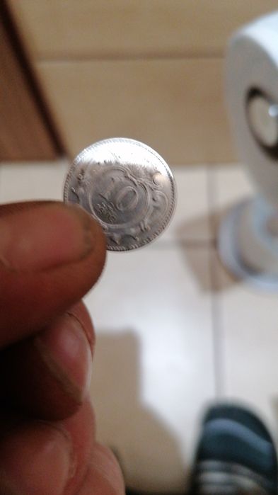 Monety rozne ze zdjecia