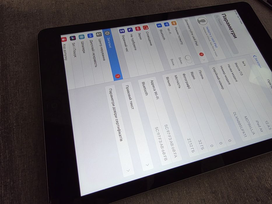 iPad Air 1. 32 гігабайт. Space Grey. Гарантія. З США
