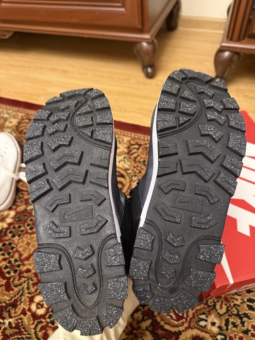 Кросівки жіночі Nike City Classic Black