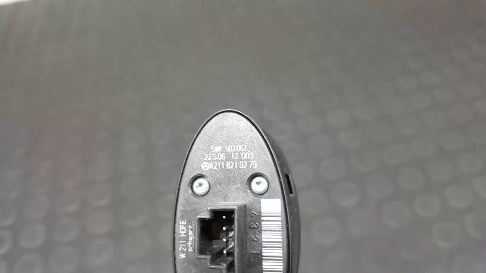 COMANDO ABERTURA MALA/PORTA TRASEIRA MERCEDES-BENZ CLASSE E 2006 -A2118210279