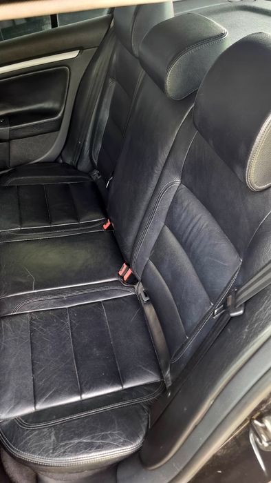 Volkswagen Golf 5  em bom estado