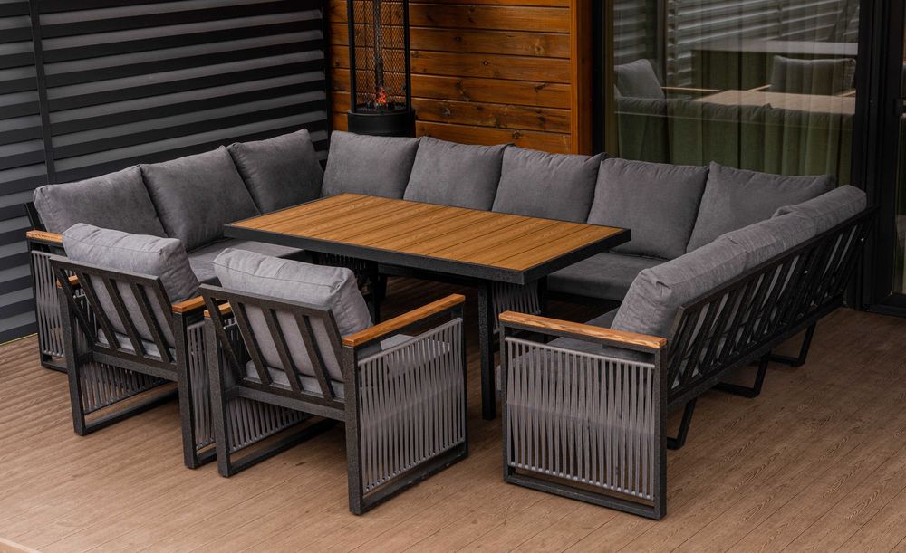 Комплект меблів заплетений для тераси від виробника. Садові меблі