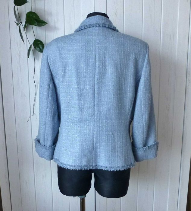 Viyella lekki krótki żakiet z przędzy boucle z rękawem 3/4 44