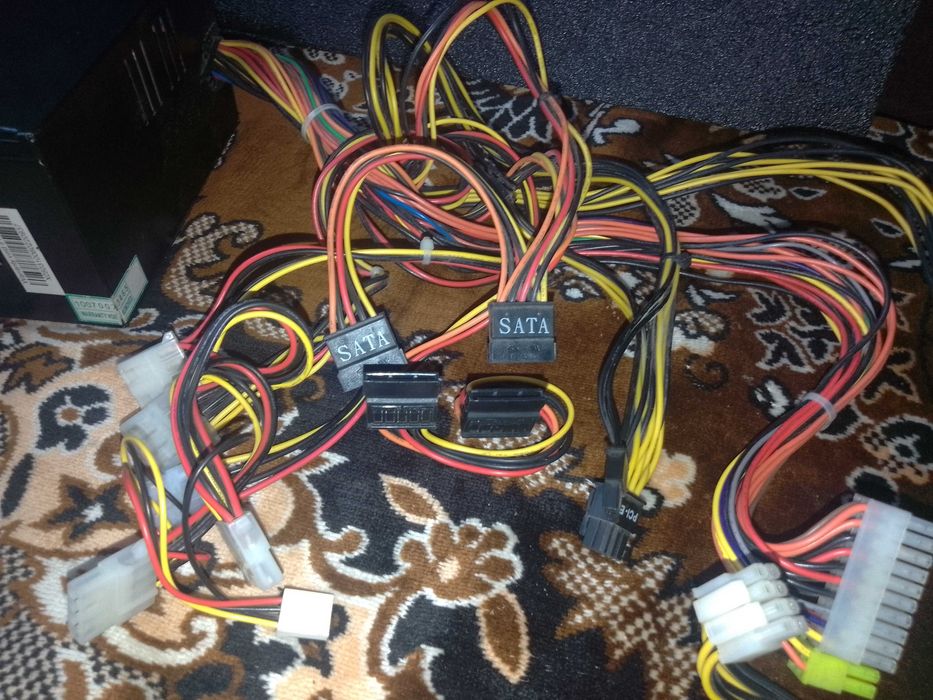 (Не актуальне)Блок живлення 500W (Xigmatek)