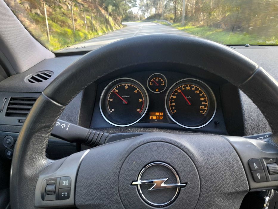 Opel astra usado