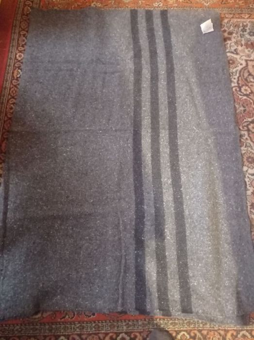 Ковдра  тепла вовна .