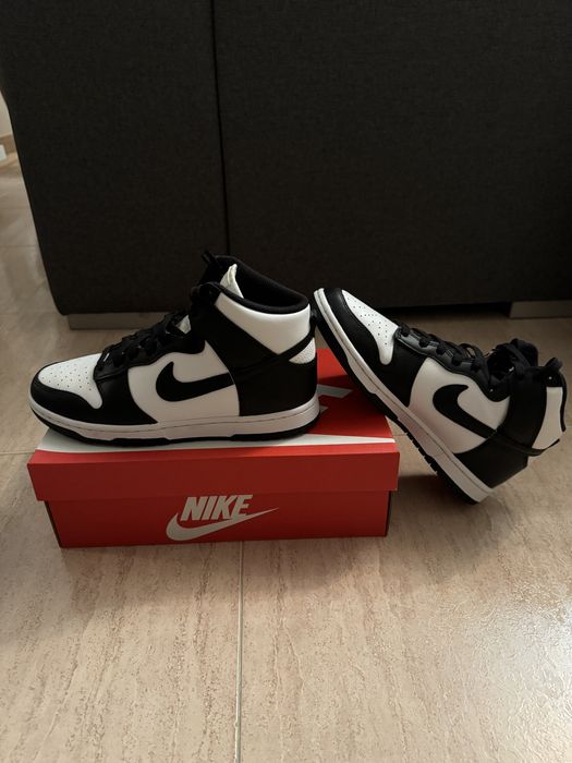 Tênis Nike dunk high retro