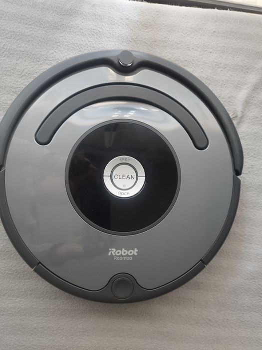 Aspirador Robot Roomba 676