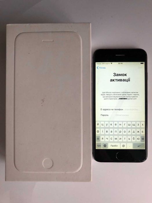 iPhone (модель опис) На запчастини чи під відновлення!!