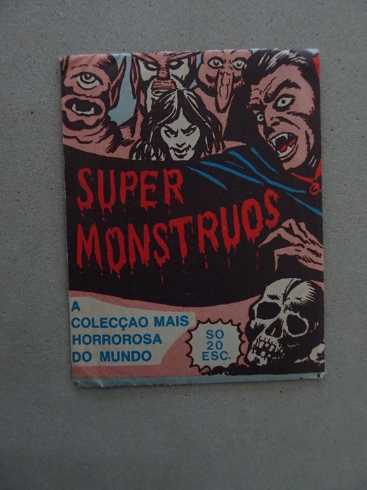 Closed Sticker Album Super Monsters - Monsters
