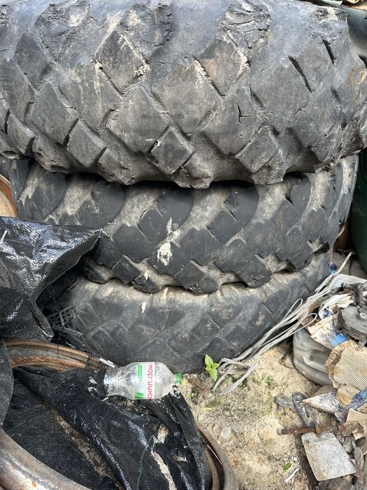 Зіл 131 12.00 r20