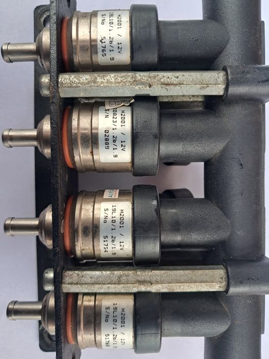 Продам газові форсунки на автомобіль