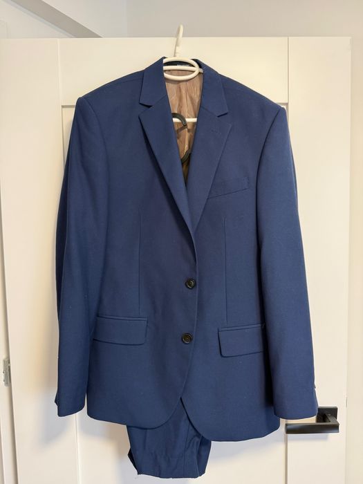 Garnitur męski granatowy