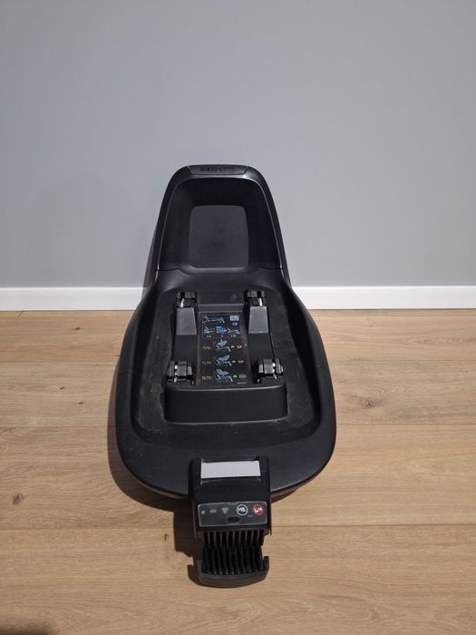 Fotelik i Nosidełko maxi cosi z bazą 2w1