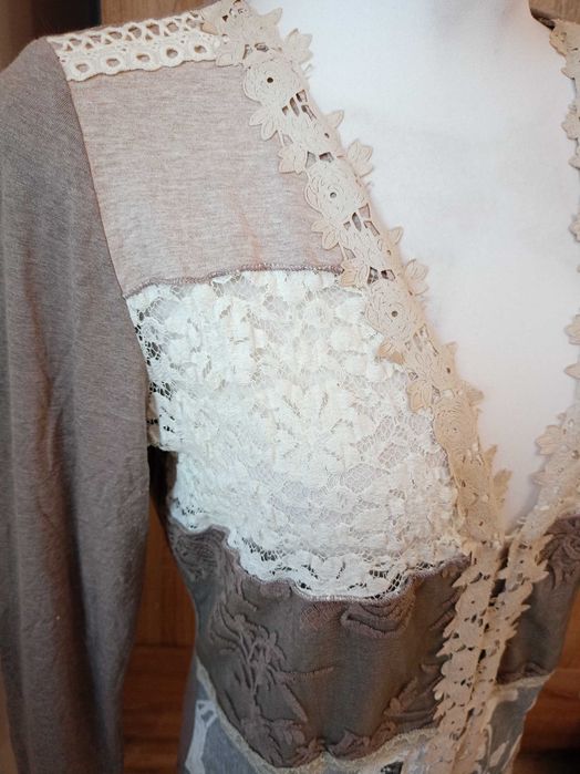 bluzeczka damska  ..