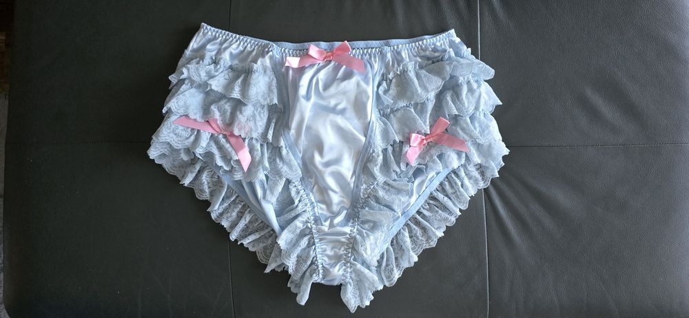 Nowe Śliczne Frywolne Majtki Z Eleganckimi Koronkami Kokardkami