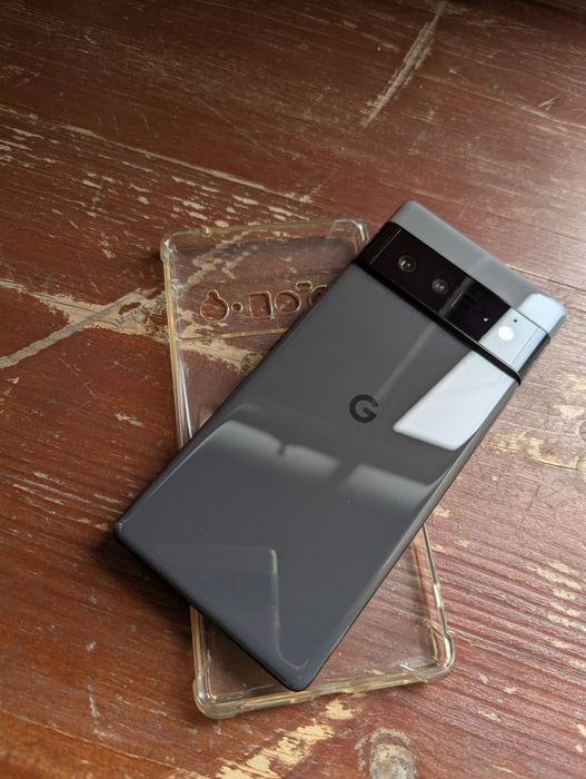 Смартфон Google Pixel 6 Pro 12/128GB Neverlock в отличном состоянии