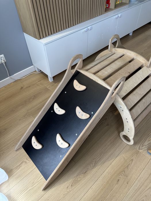 Bujak Montessori zjeżdżalnia