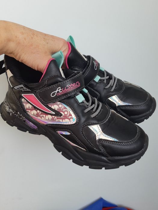 Подставка под книги .130 гр. Розовая..