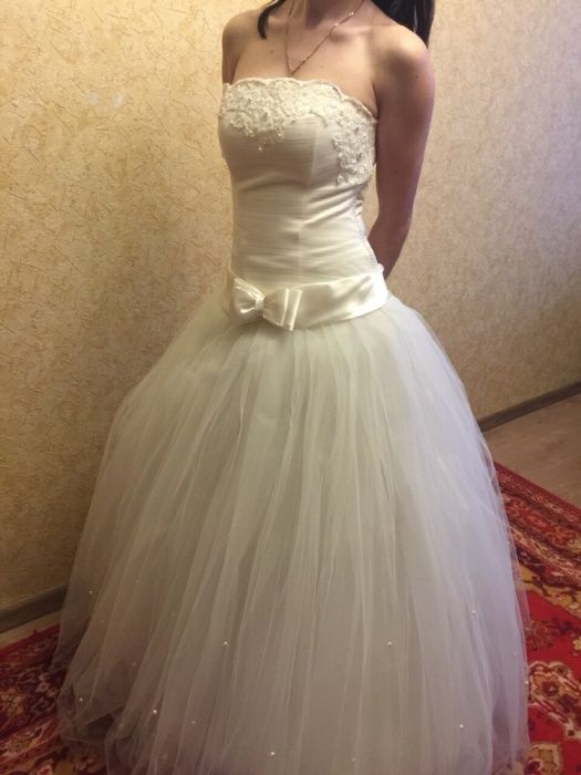 Свадебное платье