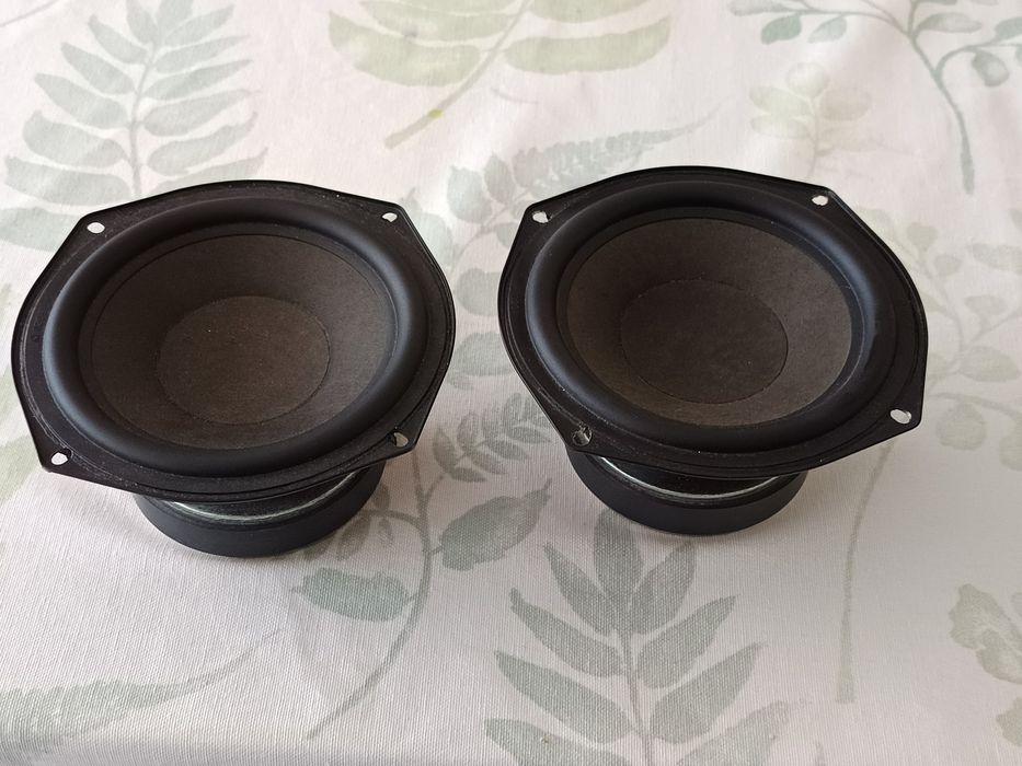 2 colunas subwoofer  80w LG