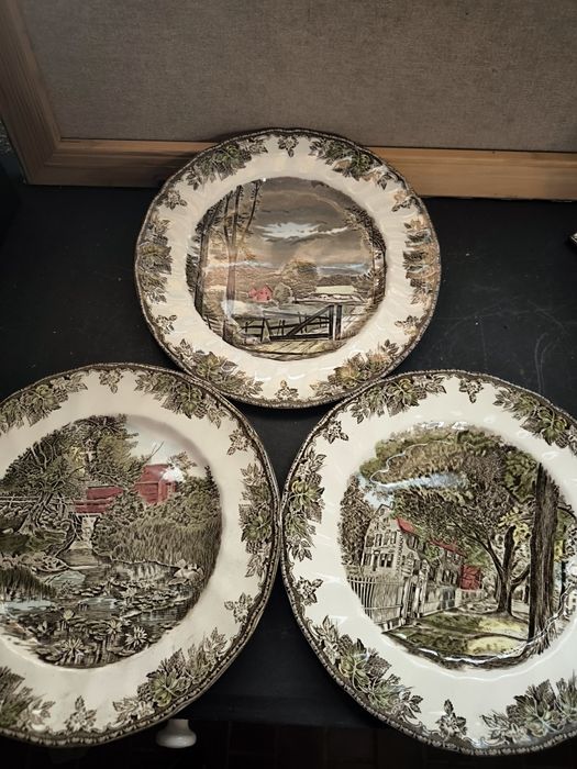 3 pratos decorativos estilo inglês