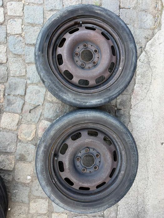 2 Jantes com Pneus 195/50/R15 Mercedes