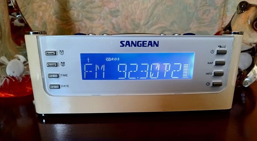 Sangean RCR-22 Radiobudzik